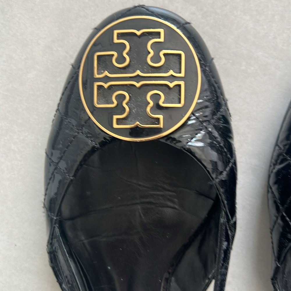 Tory Burch Black Slingback Flats with Gold Emblem - Picture 2 of 4